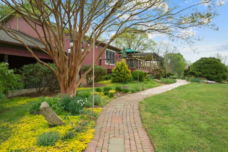 Gadino Cellars & Home (Washington, VA)